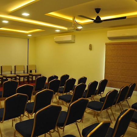 أنانتابور Hotel Pasupala Grand المظهر الخارجي الصورة